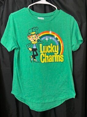 Juniors Lucky Charms shirt, size L
